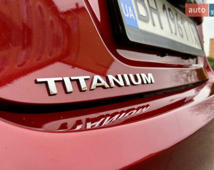 Червоний Форд Фієста, об'ємом двигуна 1.6 л та пробігом 7 тис. км за 9150 $, фото 36 на Automoto.ua