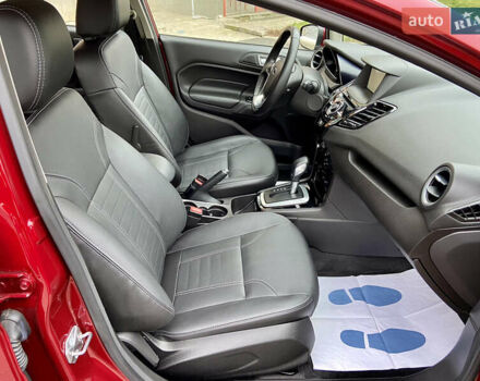 Червоний Форд Фієста, об'ємом двигуна 1.6 л та пробігом 7 тис. км за 9150 $, фото 57 на Automoto.ua