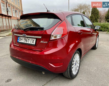 Червоний Форд Фієста, об'ємом двигуна 1.6 л та пробігом 7 тис. км за 9150 $, фото 11 на Automoto.ua
