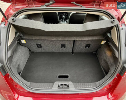 Червоний Форд Фієста, об'ємом двигуна 1.6 л та пробігом 7 тис. км за 9150 $, фото 93 на Automoto.ua