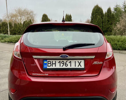 Червоний Форд Фієста, об'ємом двигуна 1.6 л та пробігом 7 тис. км за 9150 $, фото 24 на Automoto.ua