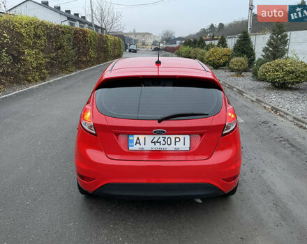 Красный Форд Фиеста, объемом двигателя 1.6 л и пробегом 127 тыс. км за 8000 $, фото 5 на Automoto.ua