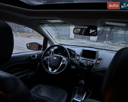 Червоний Форд Фієста, об'ємом двигуна 1.6 л та пробігом 104 тис. км за 7500 $, фото 29 на Automoto.ua