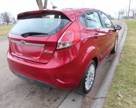 Червоний Форд Фієста, об'ємом двигуна 1.6 л та пробігом 77 тис. км за 4800 $, фото 6 на Automoto.ua