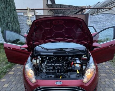 Червоний Форд Фієста, об'ємом двигуна 1.6 л та пробігом 104 тис. км за 7500 $, фото 6 на Automoto.ua