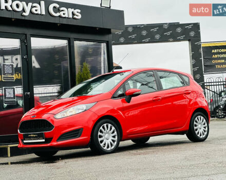 Красный Форд Фиеста, объемом двигателя 1 л и пробегом 56 тыс. км за 8800 $, фото 5 на Automoto.ua