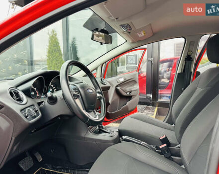 Красный Форд Фиеста, объемом двигателя 1 л и пробегом 56 тыс. км за 8800 $, фото 12 на Automoto.ua