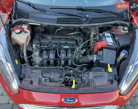 Форд Фієста 2016 у Снятине на Automoto.ua Червоний Форд Фієста, об'ємом двигуна 1.25 л та пробігом 200 тис. км за 3650 $, фото 12 на Automoto.ua