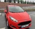 Красный Форд Фиеста, объемом двигателя 1 л и пробегом 65 тыс. км за 9400 $, фото 1 на Automoto.ua