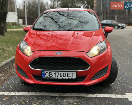 Красный Форд Фиеста, объемом двигателя 1 л и пробегом 70 тыс. км за 8500 $, фото 1 на Automoto.ua