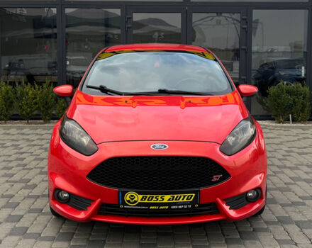 Красный Форд Фиеста, объемом двигателя 1.6 л и пробегом 132 тыс. км за 9500 $, фото 1 на Automoto.ua