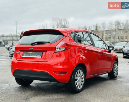 Красный Форд Фиеста, объемом двигателя 1 л и пробегом 56 тыс. км за 8800 $, фото 9 на Automoto.ua