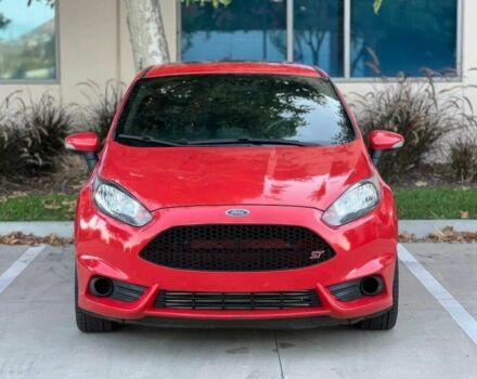 Червоний Форд Фієста, об'ємом двигуна 1.6 л та пробігом 71 тис. км за 4900 $, фото 1 на Automoto.ua