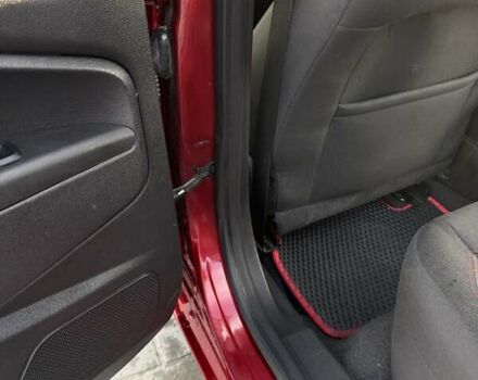 Красный Форд Фиеста, объемом двигателя 1.6 л и пробегом 238 тыс. км за 7700 $, фото 28 на Automoto.ua