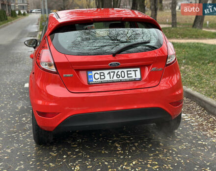 Красный Форд Фиеста, объемом двигателя 1 л и пробегом 70 тыс. км за 8500 $, фото 7 на Automoto.ua