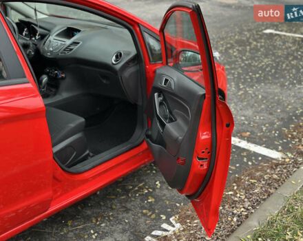 Красный Форд Фиеста, объемом двигателя 1 л и пробегом 70 тыс. км за 8500 $, фото 21 на Automoto.ua