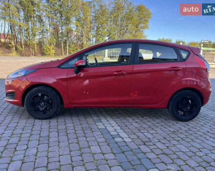 Форд Фієста 2016 у Снятине на Automoto.ua Червоний Форд Фієста, об'ємом двигуна 1.25 л та пробігом 200 тис. км за 3650 $, фото 1 на Automoto.ua