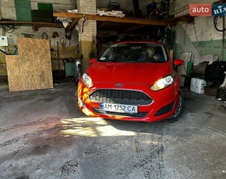 Форд Фиеста 2016 в Радомышле на Automoto.ua Красный Форд Фиеста, объемом двигателя 1.3 л и пробегом 115 тыс. км за 7500 $, фото 4 на Automoto.ua
