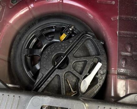 Красный Форд Фиеста, объемом двигателя 1.6 л и пробегом 238 тыс. км за 7700 $, фото 20 на Automoto.ua