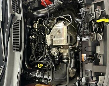 Красный Форд Фиеста, объемом двигателя 1 л и пробегом 65 тыс. км за 9400 $, фото 5 на Automoto.ua