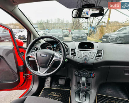 Красный Форд Фиеста, объемом двигателя 1 л и пробегом 56 тыс. км за 8800 $, фото 19 на Automoto.ua