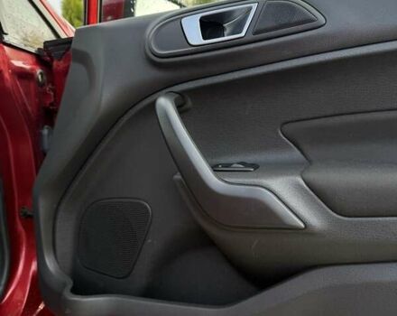 Красный Форд Фиеста, объемом двигателя 1.6 л и пробегом 238 тыс. км за 7700 $, фото 23 на Automoto.ua