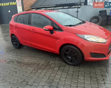 Красный Форд Фиеста, объемом двигателя 1.24 л и пробегом 200 тыс. км за 3500 $, фото 6 на Automoto.ua