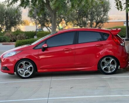 Червоний Форд Фієста, об'ємом двигуна 1.6 л та пробігом 71 тис. км за 4900 $, фото 3 на Automoto.ua