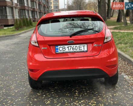 Красный Форд Фиеста, объемом двигателя 1 л и пробегом 70 тыс. км за 8500 $, фото 8 на Automoto.ua