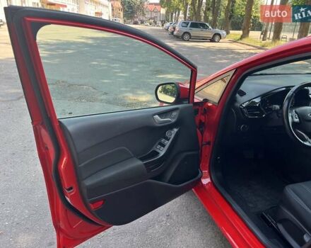 Форд Фиеста 2017 в Тернополе на Automoto.ua Красный Форд Фиеста, объемом двигателя 1 л и пробегом 113 тыс. км за 10300 $, фото 29 на Automoto.ua
