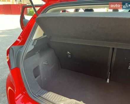 Форд Фиеста 2017 в Тернополе на Automoto.ua Красный Форд Фиеста, объемом двигателя 1 л и пробегом 113 тыс. км за 10300 $, фото 41 на Automoto.ua