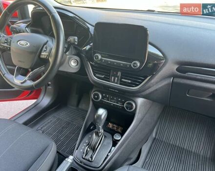 Форд Фиеста 2017 в Тернополе на Automoto.ua Красный Форд Фиеста, объемом двигателя 1 л и пробегом 113 тыс. км за 10300 $, фото 57 на Automoto.ua
