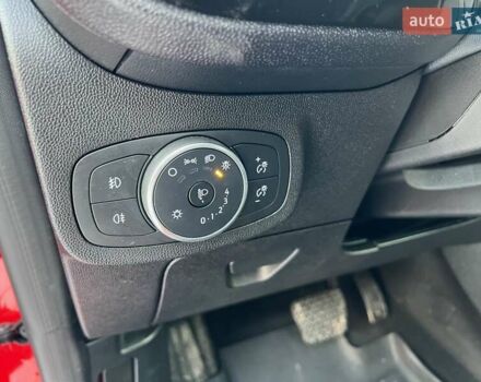 Форд Фиеста 2017 в Тернополе на Automoto.ua Красный Форд Фиеста, объемом двигателя 1 л и пробегом 113 тыс. км за 10300 $, фото 14 на Automoto.ua