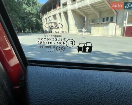 Форд Фиеста 2017 в Тернополе на Automoto.ua Красный Форд Фиеста, объемом двигателя 1 л и пробегом 113 тыс. км за 10300 $, фото 64 на Automoto.ua