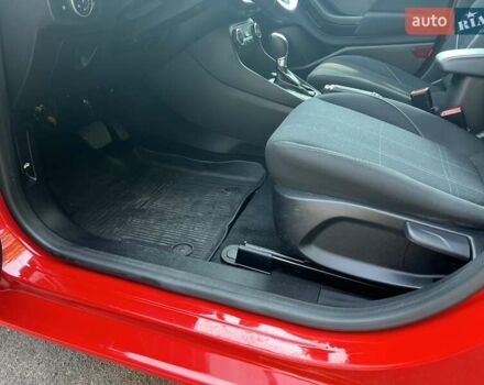 Форд Фиеста 2017 в Тернополе на Automoto.ua Красный Форд Фиеста, объемом двигателя 1 л и пробегом 113 тыс. км за 10300 $, фото 36 на Automoto.ua