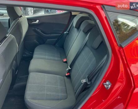 Форд Фиеста 2017 в Тернополе на Automoto.ua Красный Форд Фиеста, объемом двигателя 1 л и пробегом 113 тыс. км за 10300 $, фото 11 на Automoto.ua