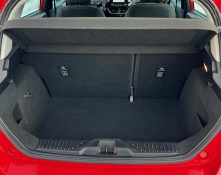 Форд Фиеста 2017 в Тернополе на Automoto.ua Красный Форд Фиеста, объемом двигателя 1 л и пробегом 113 тыс. км за 10300 $, фото 1 на Automoto.ua