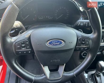 Форд Фиеста 2017 в Тернополе на Automoto.ua Красный Форд Фиеста, объемом двигателя 1 л и пробегом 113 тыс. км за 10300 $, фото 32 на Automoto.ua