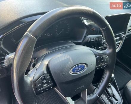 Форд Фиеста 2017 в Тернополе на Automoto.ua Красный Форд Фиеста, объемом двигателя 1 л и пробегом 113 тыс. км за 10300 $, фото 33 на Automoto.ua