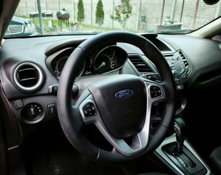 Красный Форд Фиеста, объемом двигателя 1.6 л и пробегом 113 тыс. км за 6900 $, фото 10 на Automoto.ua