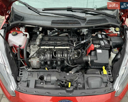 Красный Форд Фиеста, объемом двигателя 1.6 л и пробегом 189 тыс. км за 8999 $, фото 22 на Automoto.ua