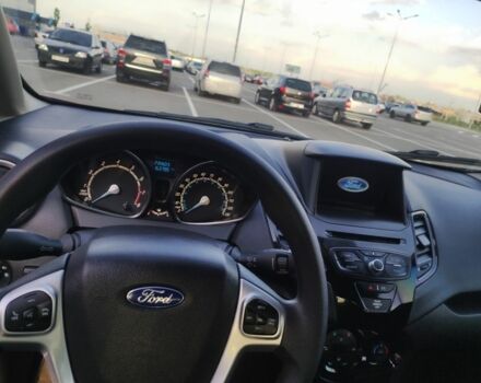 Червоний Форд Фієста, об'ємом двигуна 1.6 л та пробігом 170 тис. км за 8600 $, фото 4 на Automoto.ua