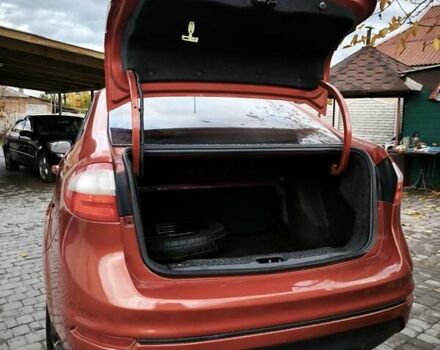 Красный Форд Фиеста, объемом двигателя 1.6 л и пробегом 113 тыс. км за 6900 $, фото 13 на Automoto.ua