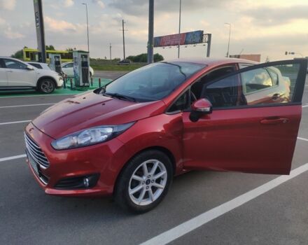 Червоний Форд Фієста, об'ємом двигуна 1.6 л та пробігом 170 тис. км за 8600 $, фото 1 на Automoto.ua