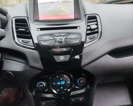 Красный Форд Фиеста, объемом двигателя 0 л и пробегом 70 тыс. км за 10500 $, фото 13 на Automoto.ua