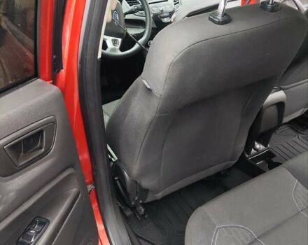 Красный Форд Фиеста, объемом двигателя 0 л и пробегом 70 тыс. км за 10500 $, фото 9 на Automoto.ua