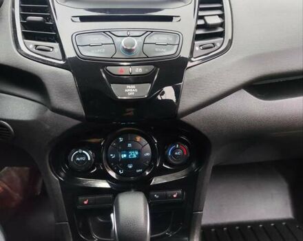 Красный Форд Фиеста, объемом двигателя 0 л и пробегом 70 тыс. км за 10500 $, фото 12 на Automoto.ua