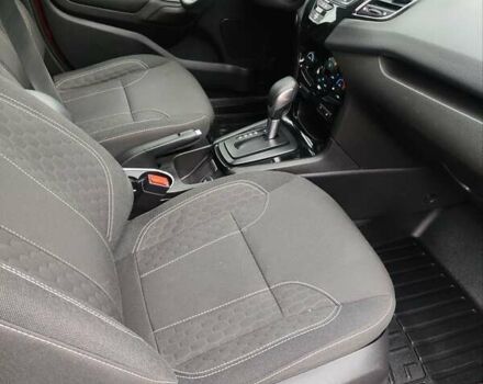 Красный Форд Фиеста, объемом двигателя 0 л и пробегом 70 тыс. км за 10500 $, фото 4 на Automoto.ua