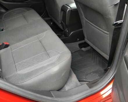 Красный Форд Фиеста, объемом двигателя 0 л и пробегом 70 тыс. км за 10500 $, фото 5 на Automoto.ua