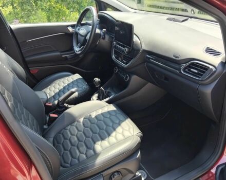 Форд Фиеста 2021 в Хмельницком на Automoto.ua Красный Форд Фиеста, объемом двигателя 1 л и пробегом 19 тыс. км за 5800 $, фото 9 на Automoto.ua